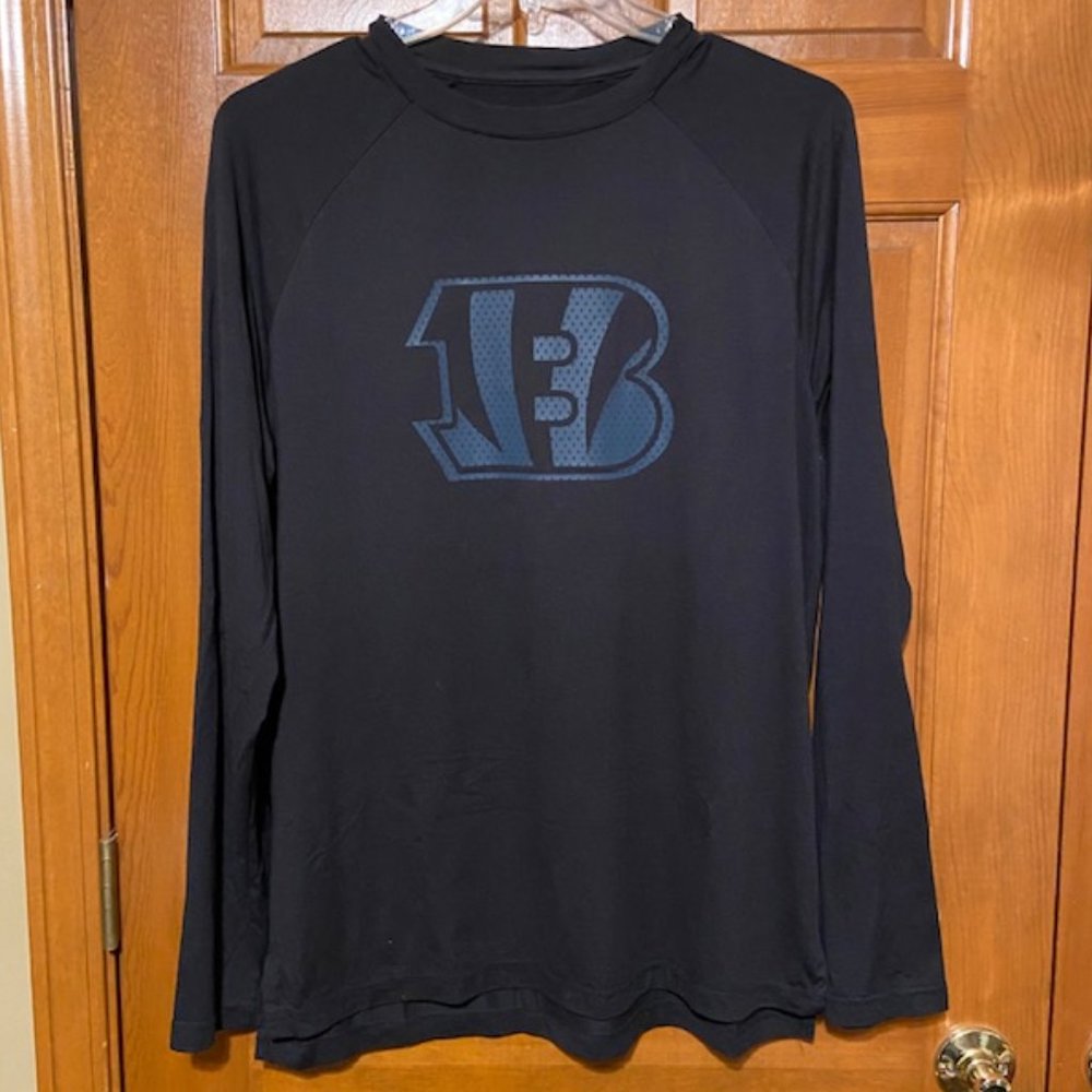 Mens Large Team Apparel Bengals Tee